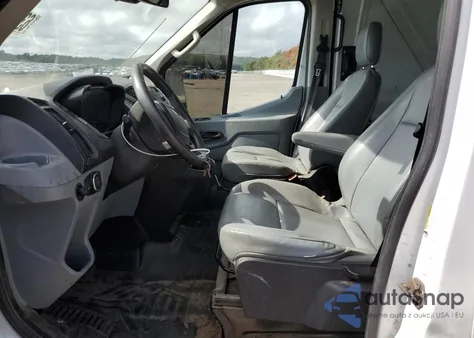 2016 Ford Transit T-250 z USA, uszkodzony, nr VIN 1FTYR1CM2GKB40692